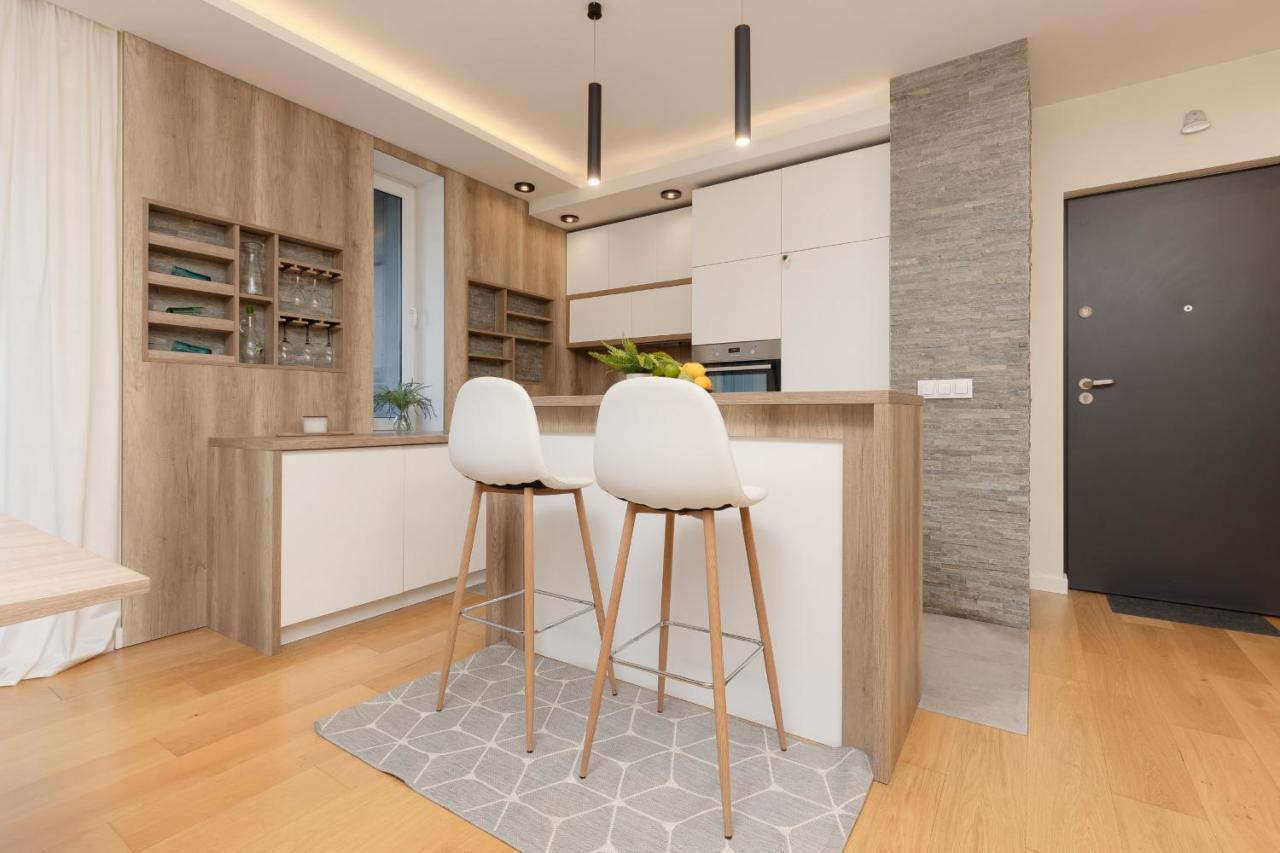 Spacious Lodygowa Ideal For Families By Renters Apartment